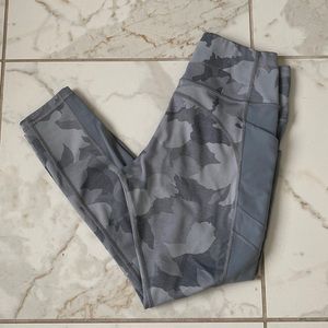 Athleta Contender Tight - Gray Camo